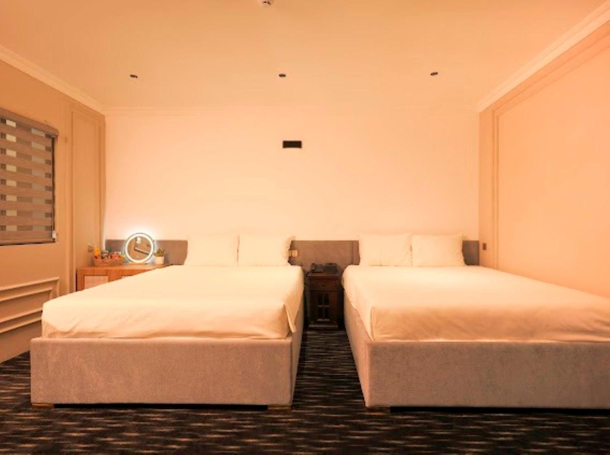 Phuoc Hung 3 Hotel Виньлонг Экстерьер фото