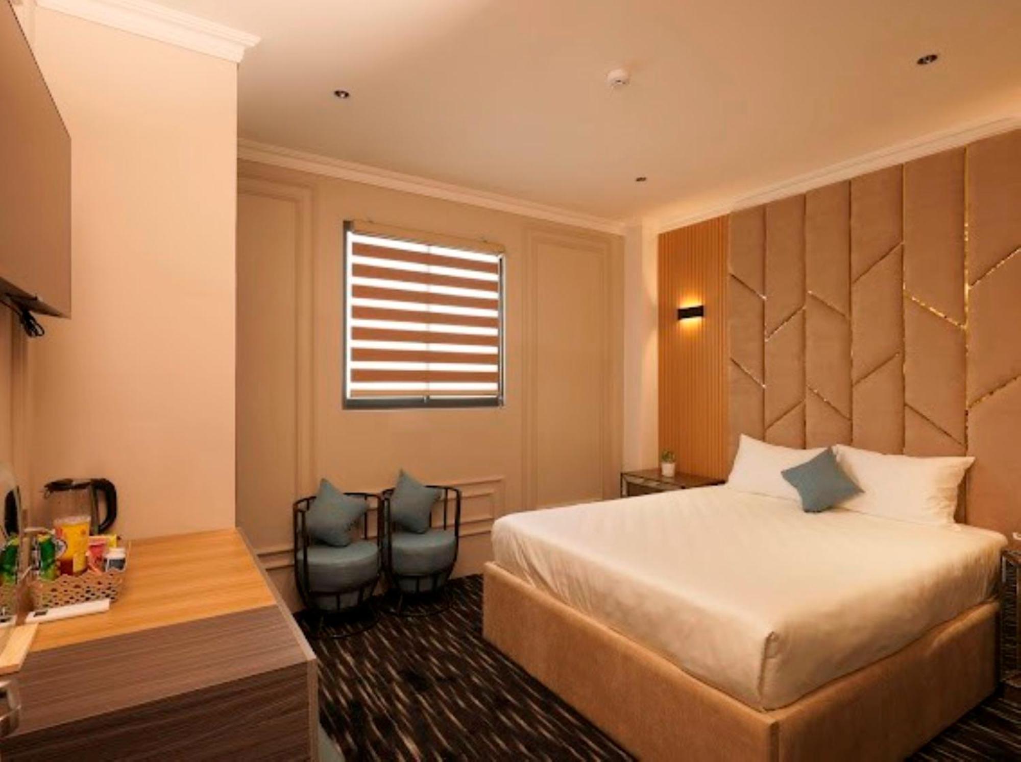 Phuoc Hung 3 Hotel Виньлонг Экстерьер фото